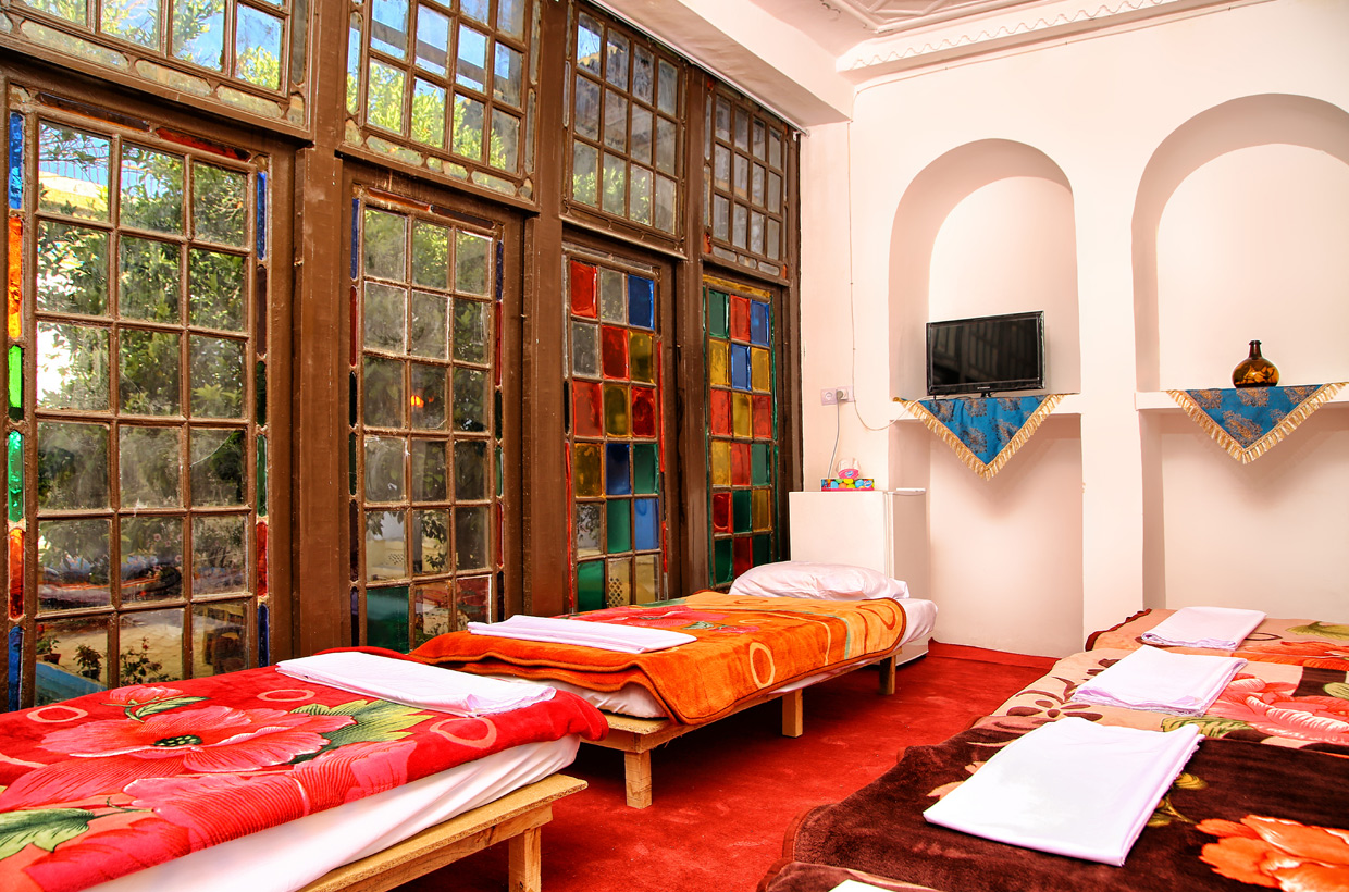 هتل سنتی عمارت قاجاریه شیراز